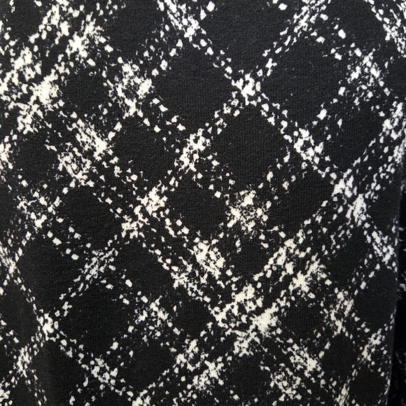 Robert Louis Monochrome Checkered Cowl Neck Dress - Picture 6 of 7